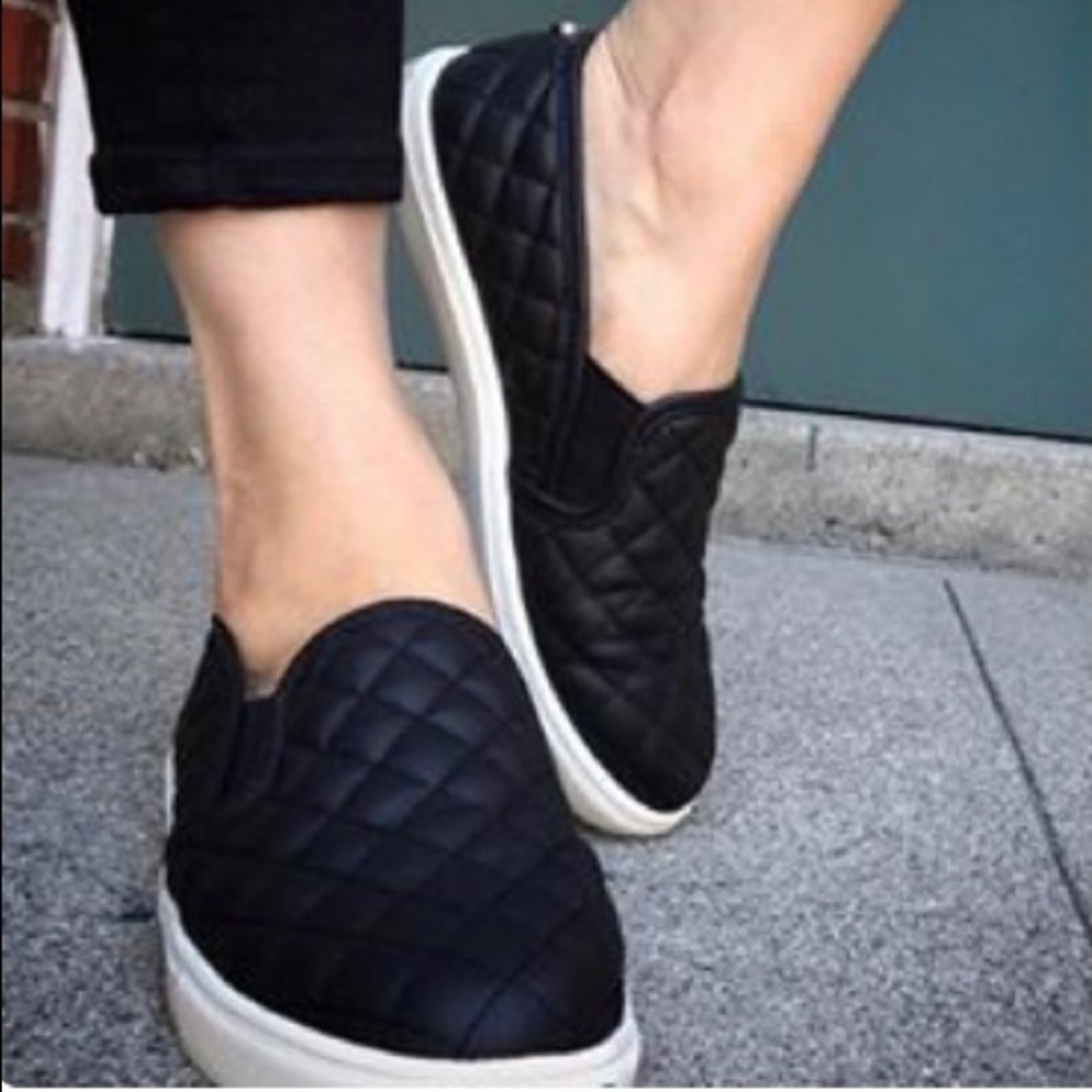 STEVE MADDEN SNEAKERS BLACK SIZE 8